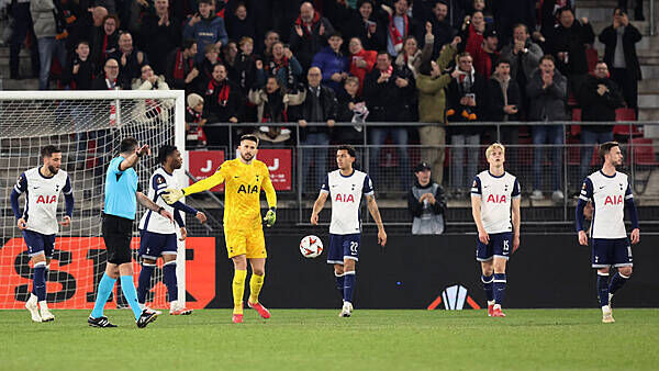 Comical Lucas Bergvall own goal condemns Tottenham to Europa League defeat