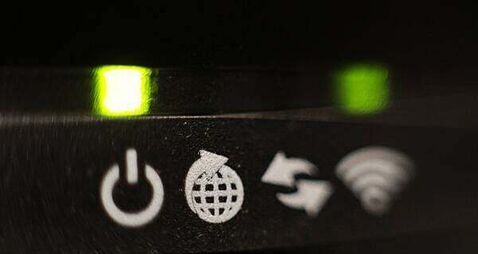 Home and business owners signing up to fixed-broadband has risen