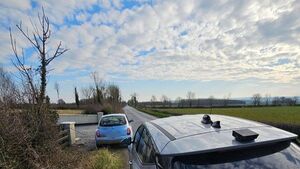 Gardaí seize car on Laois back road
