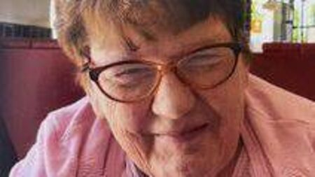 Death notice in Laois: Maureen Hanley - Stradbally