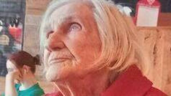 Death notice in Laois: Kathleen Teresa (Tess) Conlon (née Doyle) - Portarlington