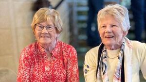 Identical twins celebrate their 90th birthday Identical twins celebrate their 90th birthday