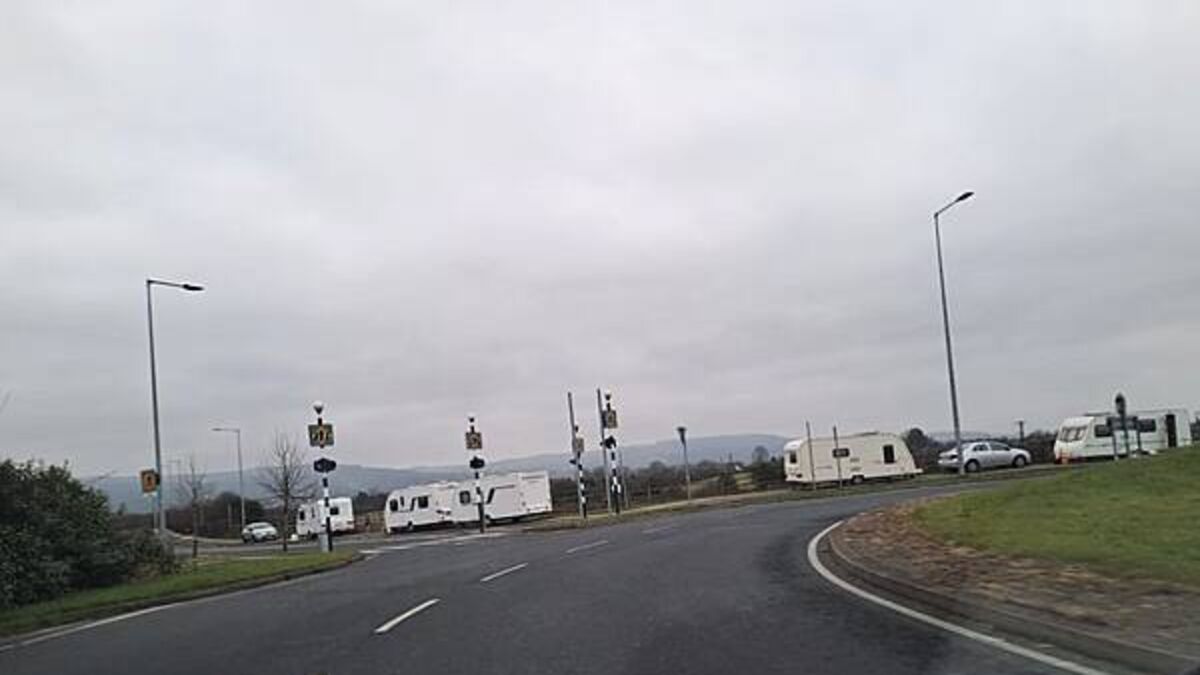 Judge warns Traveller couple they face jail unless they remove caravan from Limerick roundabout