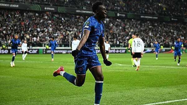 Tyrique George’s first goal for Chelsea helps them to convincing Warsaw win