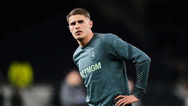 Micky van de Ven backs Tottenham to build on draw at home to Eintracht Frankfurt