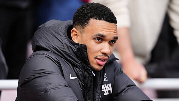 Liverpool’s Trent Alexander-Arnold returns to training after ankle injury