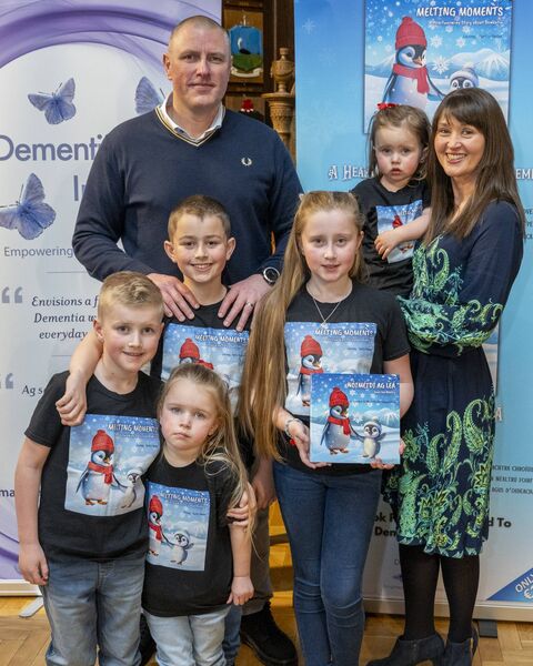 Lindsay Martin Fenlon and her family, Niall, Tom, Ned, Annie, Sadie and Maisie Lindsay Martin Fenlon and her family, Niall, Tom, Ned, Annie, Sadie and Maisie