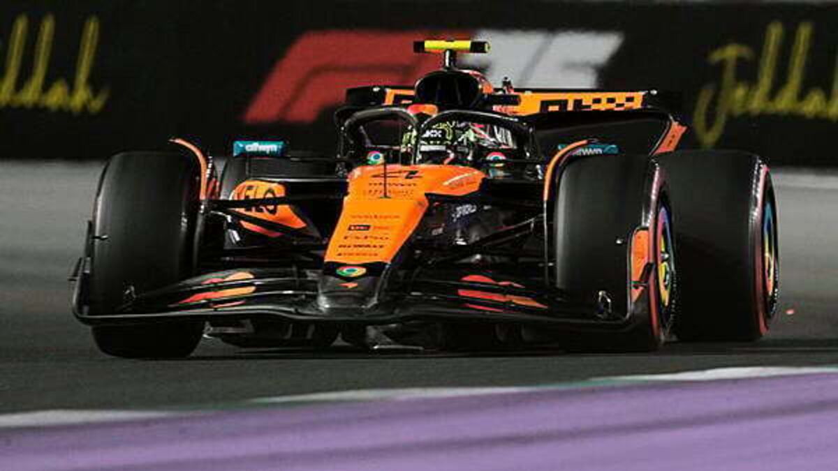 Lando Norris crashes in qualifying as Max Verstappen takes Saudi Arabian pole