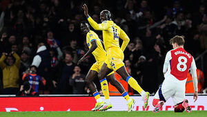Liverpool title celebrations on ice as Arsenal draw with Crystal Palace