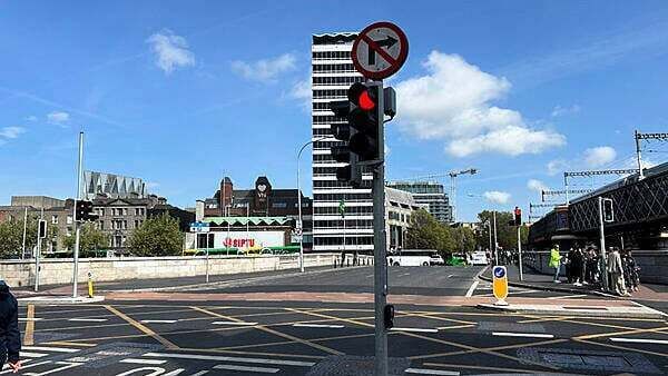 New pedestrian lights which illuminate footpath installed in Dublin