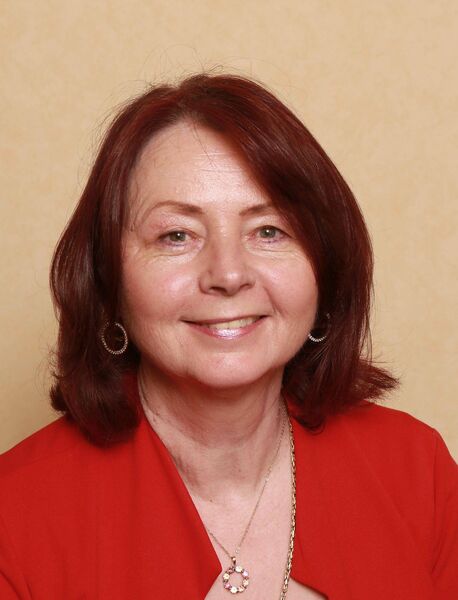  Cllr Marie Tuohy said that the present Government: "Are all over the shop, floundering and failing an entire generation."