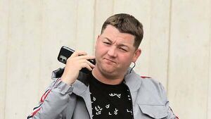 Amateur boxer and comedian avoids jail for drug dealing Amateur boxer and comedian avoids jail for drug dealing