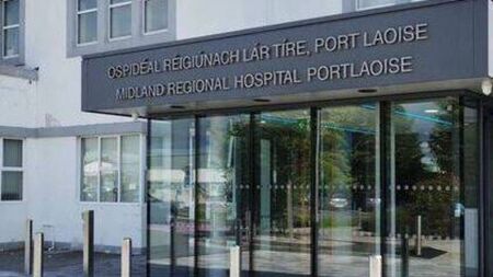 Fined €150 for parking in loading bay at Portlaoise hospital