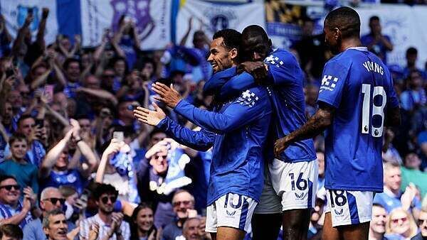 Iliman Ndiaye stars as Everton sign off from Goodison Park with Southampton win