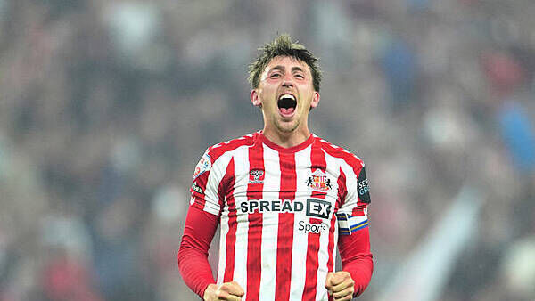 Sunderland want to be remembered for more than Dan Ballard’s header – Dan Neil