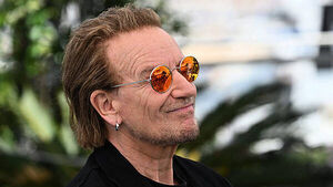 U2’s Bono calls to ‘stop war’ as band perform Sunday Bloody Sunday at The Ivors