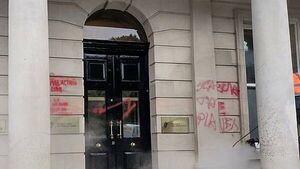 Department of Foreign Affairs targeted with graffiti by pro-Palestine group Department of Foreign Affairs targeted with graffiti by pro-Palestine group