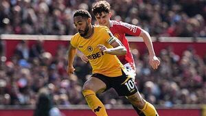 Manchester United close in on Matheus Cunha after meeting Wolves release clause