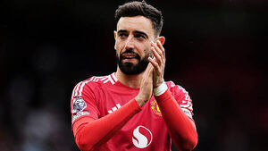 Gary Neville delighted ‘star player’ Bruno Fernandes is set to stay at Man Utd Gary Neville delighted ‘star player’ Bruno Fernandes is set to stay at Man Utd