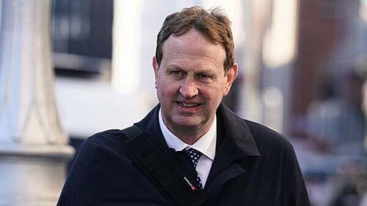 Nearly 3,000 IP applicants awaiting State accommodation offer, Justice Minister says