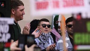 Kneecap receive rockstar reception after terrorism charge court hearing Kneecap receive rockstar reception after terrorism charge court hearing