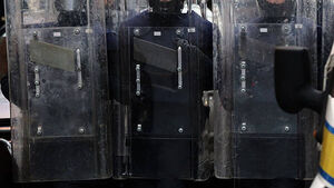 Man claims gardaí in riot gear beat him and broke his shoulder