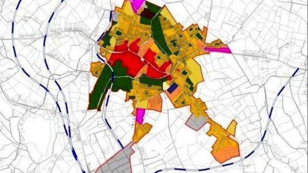 People urged to sign petition for relief road around Mountmellick