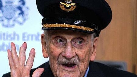 Portrait of last Battle of Britain pilot handed over at National Museum