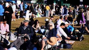 Wimbledon fans face travel delays as they race to see Cameron Norrie
