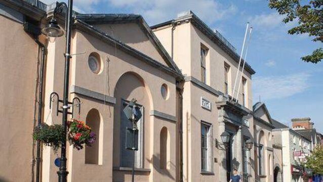<p>Portlaoise Courthouse</p>