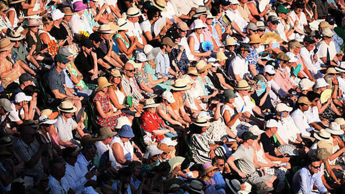 Wimbledon finalist questions why tournament won’t close roof in heat