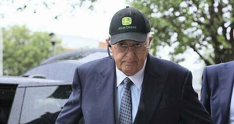 Court hears of alleged 'secret' mobile phone to John Magnier's rival bidder for Barne Estate
