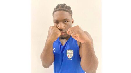 Baptism of fire for gutsy Portlaoise boxer Udeze in National Under 19 Championship finals