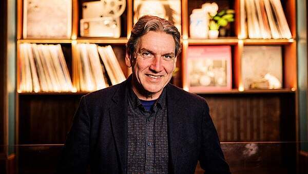 Seán Rocks, presenter of RTÉ radio's culture show Arena, dies aged 64 ...