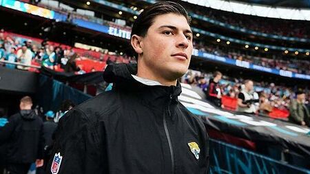 Former Wales wing Louis Rees-Zammit announces return to rugby after leaving NFL