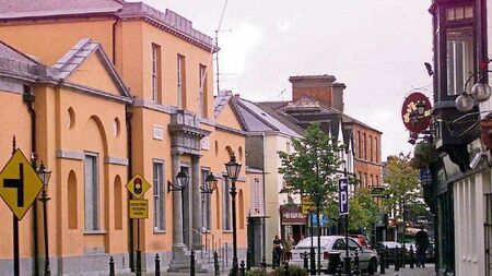 Portlaoise Court: Woman broke phone when onlooker filmed row with ex-partner