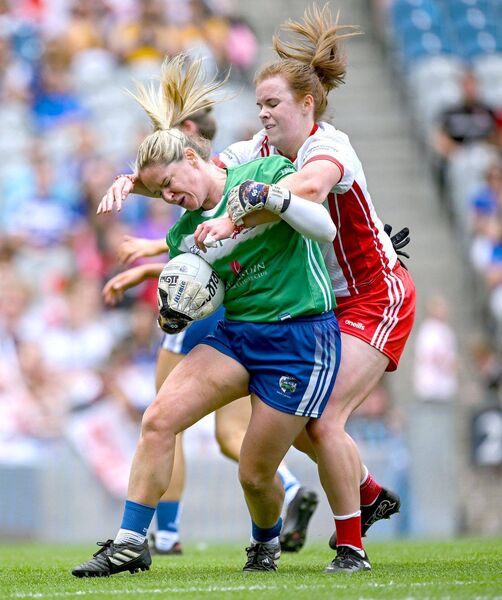 Laois goalkeeper Eimear Barry is tackled by Niamh O'Neill (Tyrone) Photo: Shauna Clinton/Sportsfile Laois goalkeeper Eimear Barry is tackled by Niamh O'Neill (Tyrone) Photo: Shauna Clinton/Sportsfile