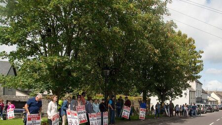 Emergency meeting in Durrow over 'mega' wind farm
