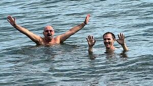Oasis band members go swimming in Dublin Oasis band members go swimming in Dublin