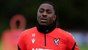 Arsenal edging closer to completing £60million move for Eberechi Eze