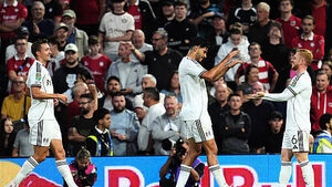 Raul Jimenez ensures Fulham avoid Carabao Cup shock against Bristol City
