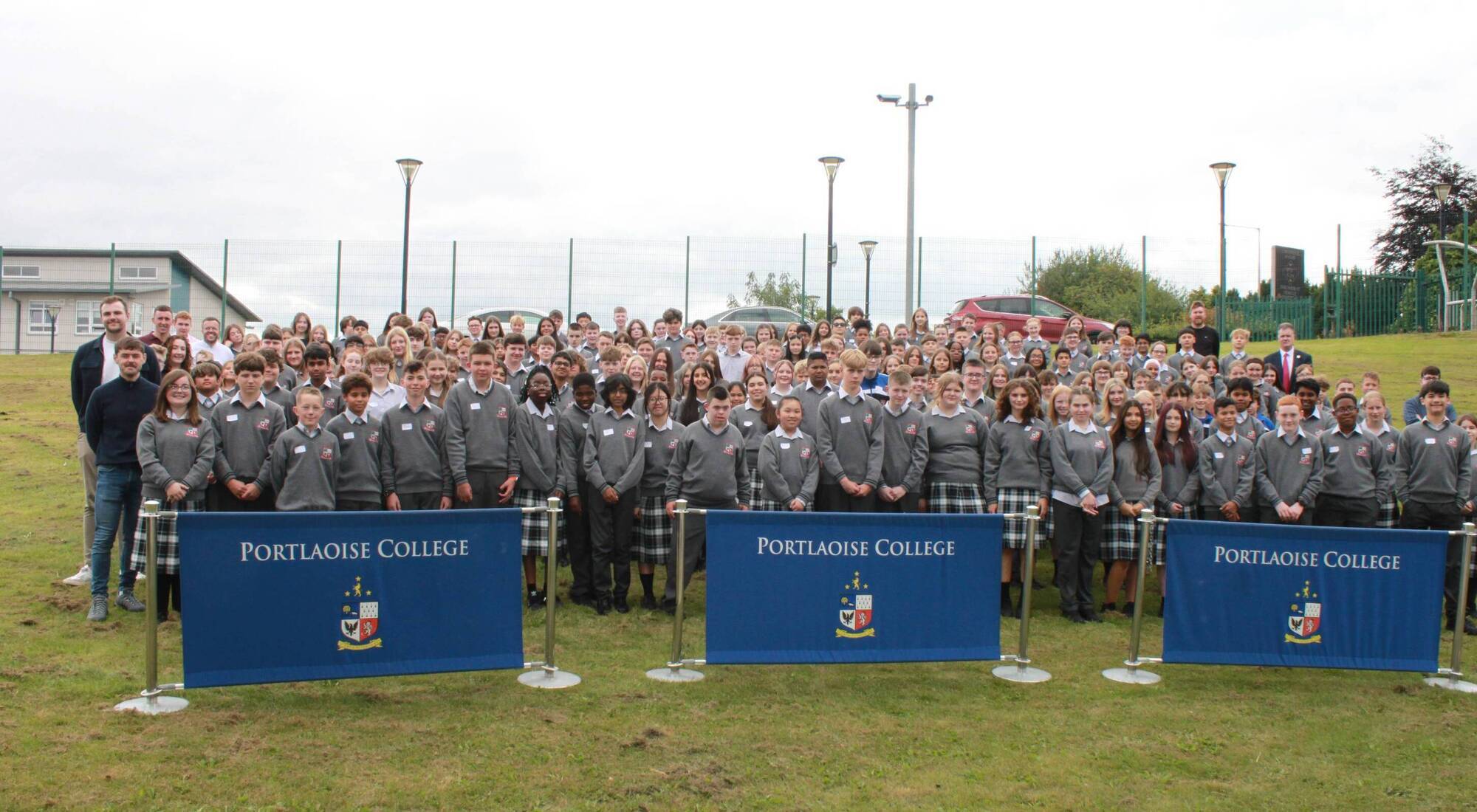Portlaoise Collegeは、マイルストーン1年目のグループを歓迎します – ニュース