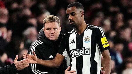 Eddie Howe says relationship with Alexander Isak changed once he went on strike