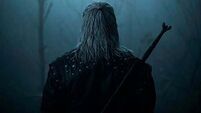 Liam Hemsworth unveils teaser of The Witcher during Alvarez-Crawford fight