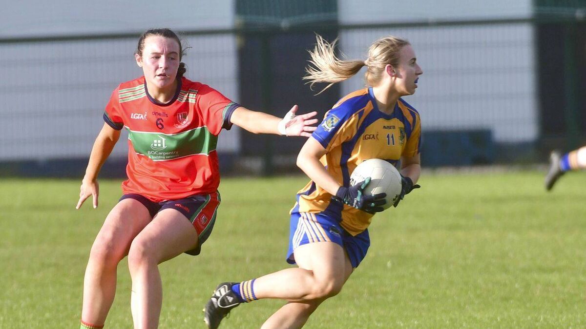 Kearney bags four as Sarsfields storm to victory