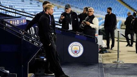 Antonio Conte seeks counsel from Kevin De Bruyne ahead of Manchester City return