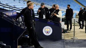Antonio Conte seeks counsel from Kevin De Bruyne ahead of Manchester City return Antonio Conte seeks counsel from Kevin De Bruyne ahead of Manchester City return