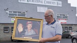 Athy ploughman marks record-breaking that turned muck into ARCH Athy ploughman marks record-breaking that turned muck into ARCH