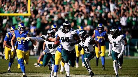 NFL round-up: Philadelphia Eagles beat Los Angeles Rams after last-play drama