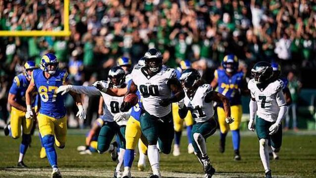 NFL round-up: Philadelphia Eagles beat Los Angeles Rams after last-play drama